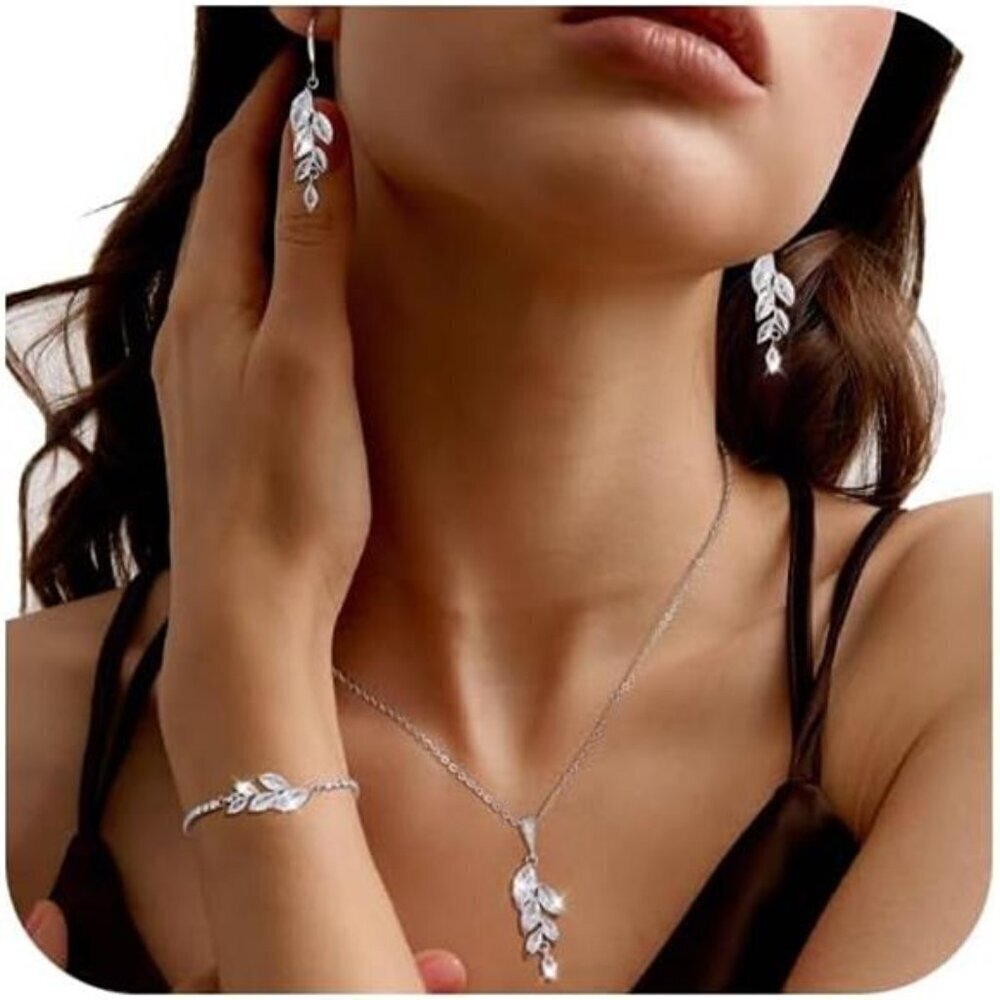 Elegant Leaf Bridal Jewelry Set – Necklace, Bracelet, and Earrings in Silver